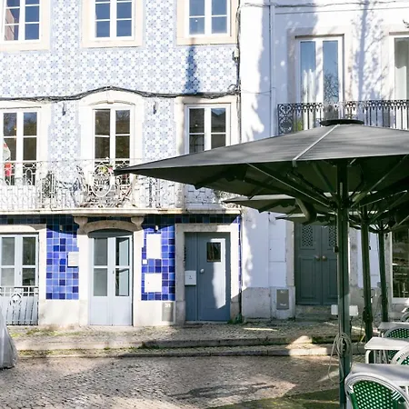 Appartement Charming Balcony Flat With Air Conditioner!